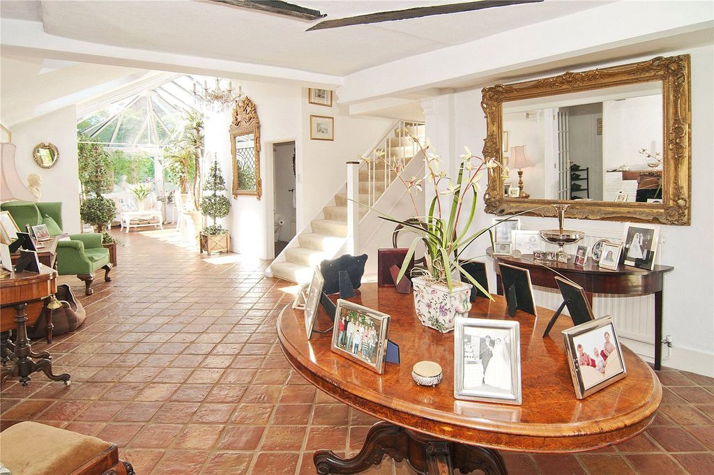 Property photo 2 of 9 Reception Hall