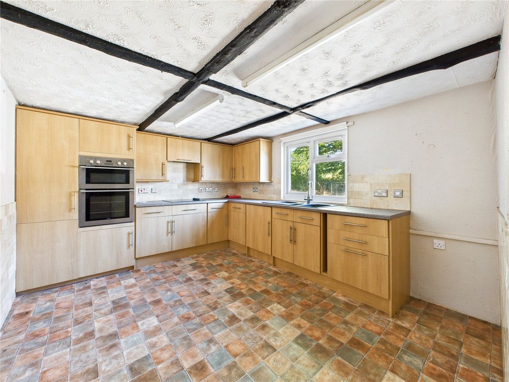 Property photo 2 of 12 Picture No. 09