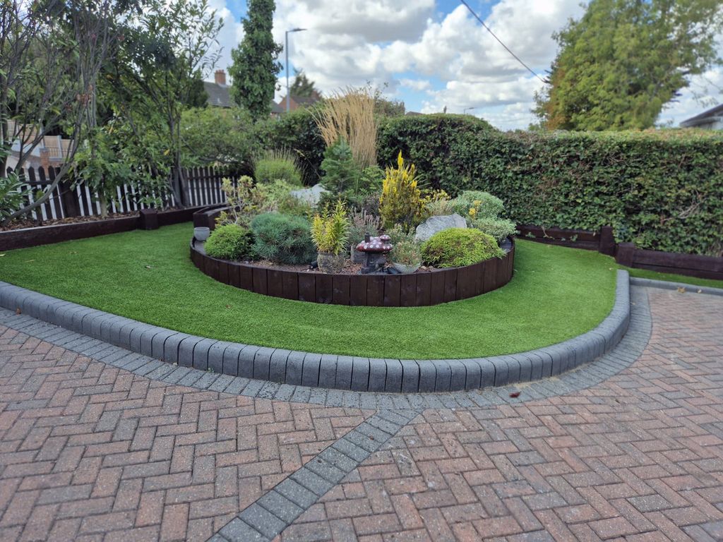 Property photo 3 of 46