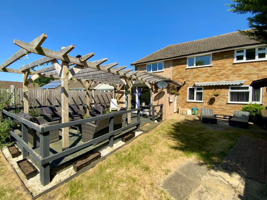 Property photo 2 of 14