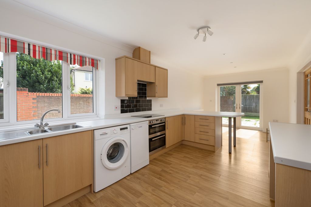 Property photo 2 of 23 Dsc_0267 Copy