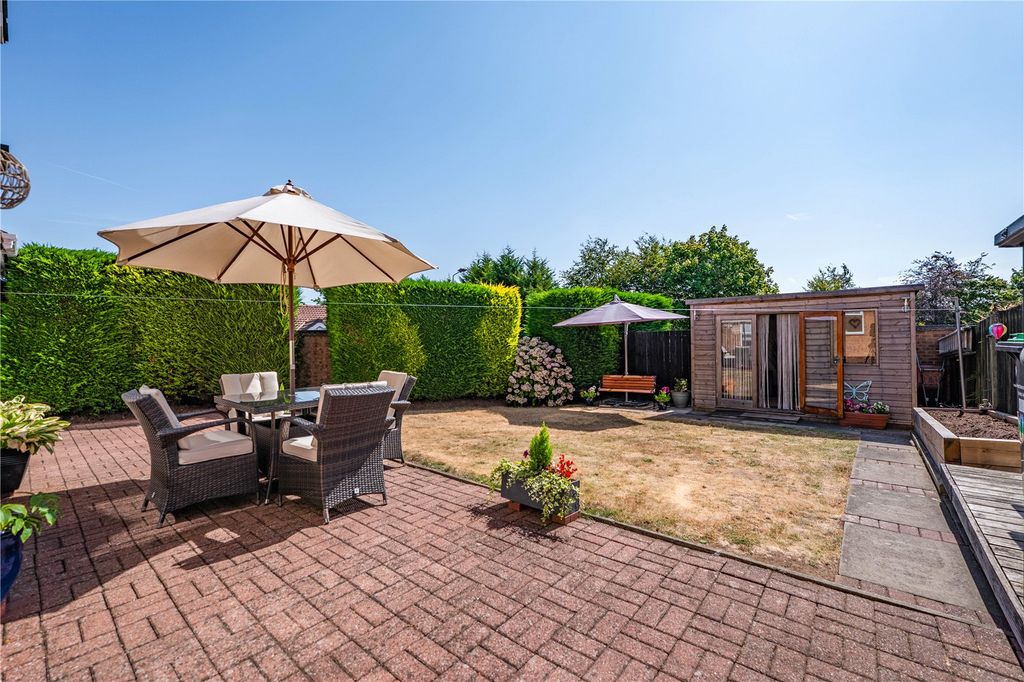 Property photo 2 of 34 Picture No. 29