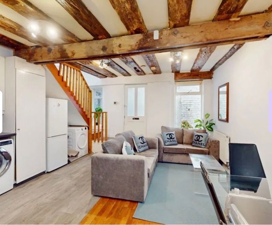 Property photo 3 of 10