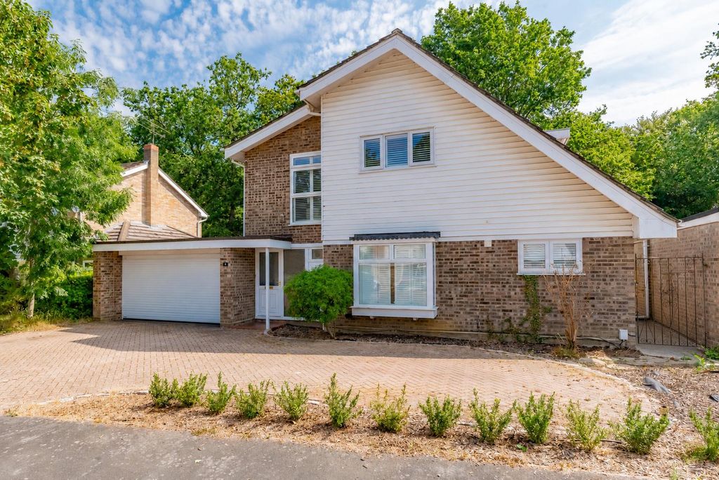 Property photo 1 of 29