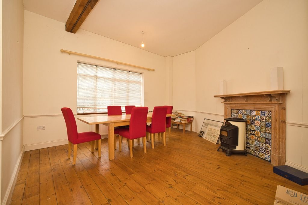 Property photo 3 of 23 Picture 3