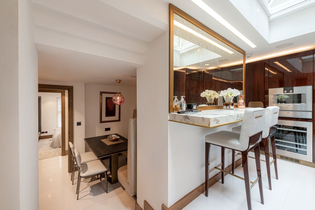 Property photo 3 of 19 Property