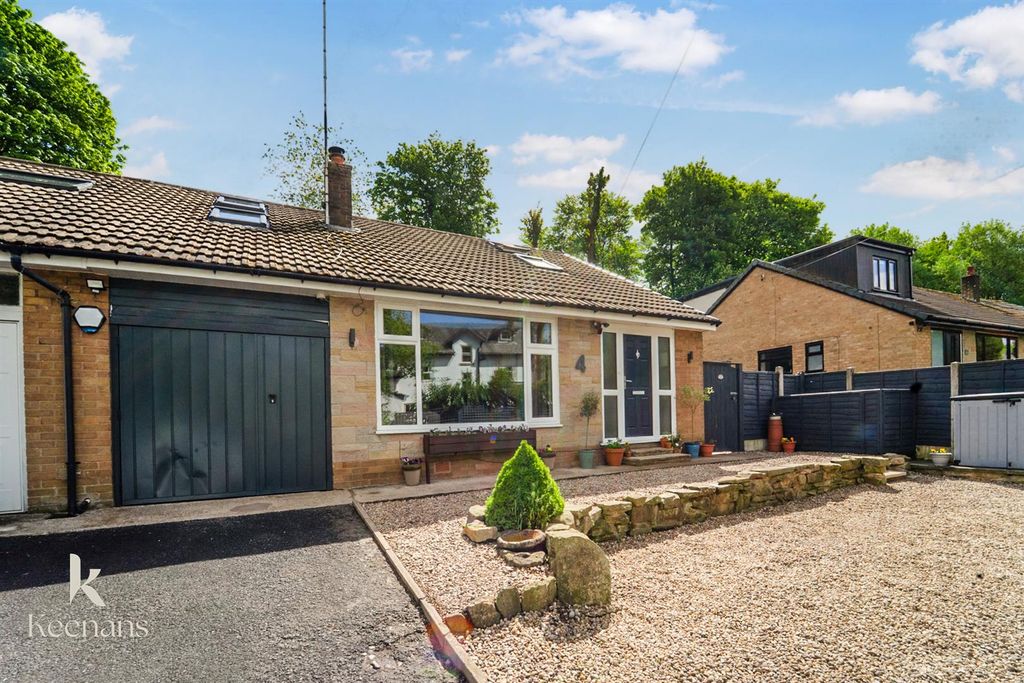 Property photo 1 of 38 Clifton Grove-40.Jpg