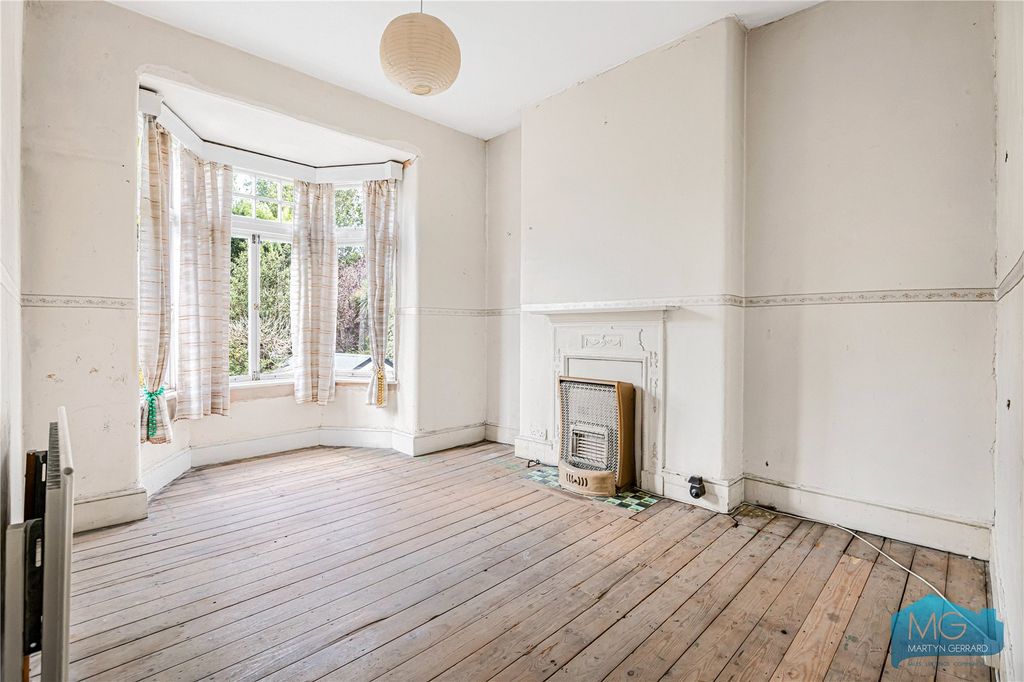 Property photo 3 of 19 Picture No. 38