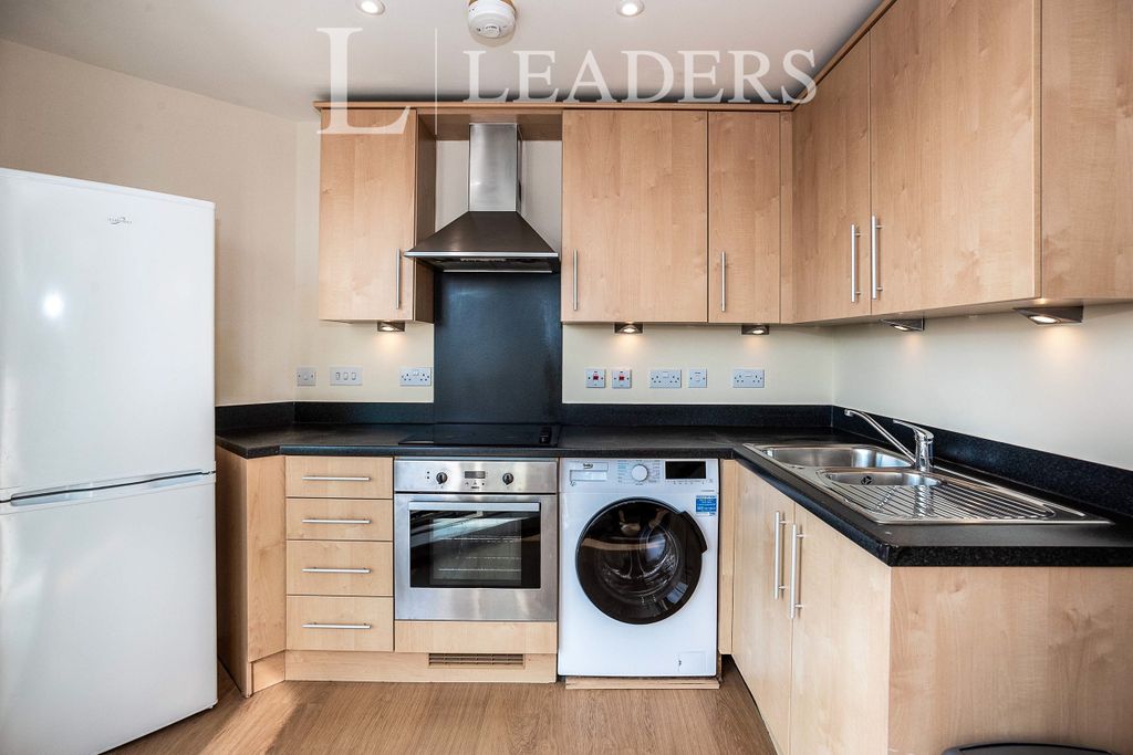 Property photo 3 of 11 3