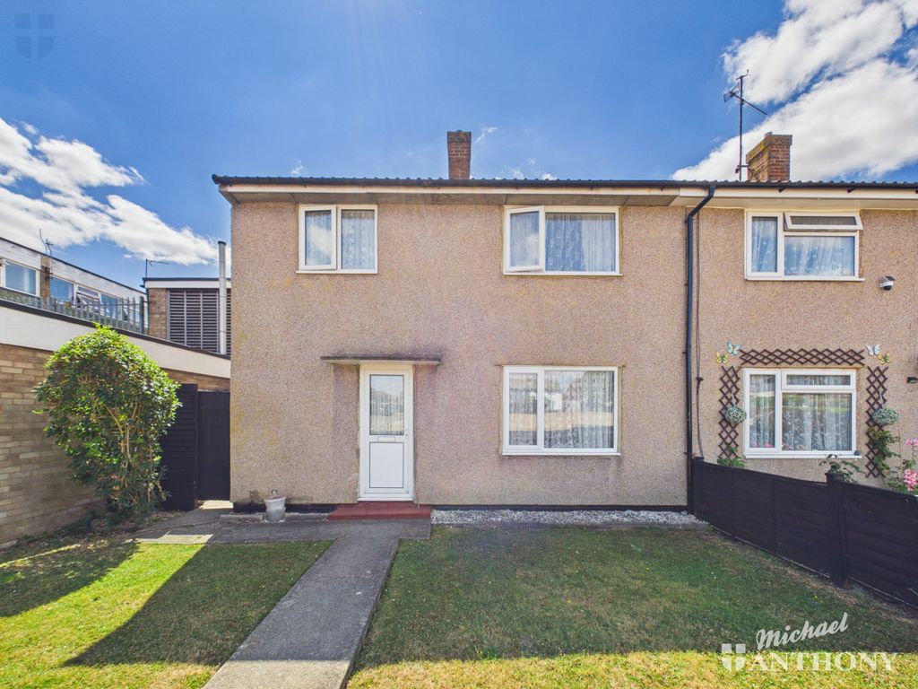 Property photo 1 of 14 Cam03852G0-Pr0741-Still015