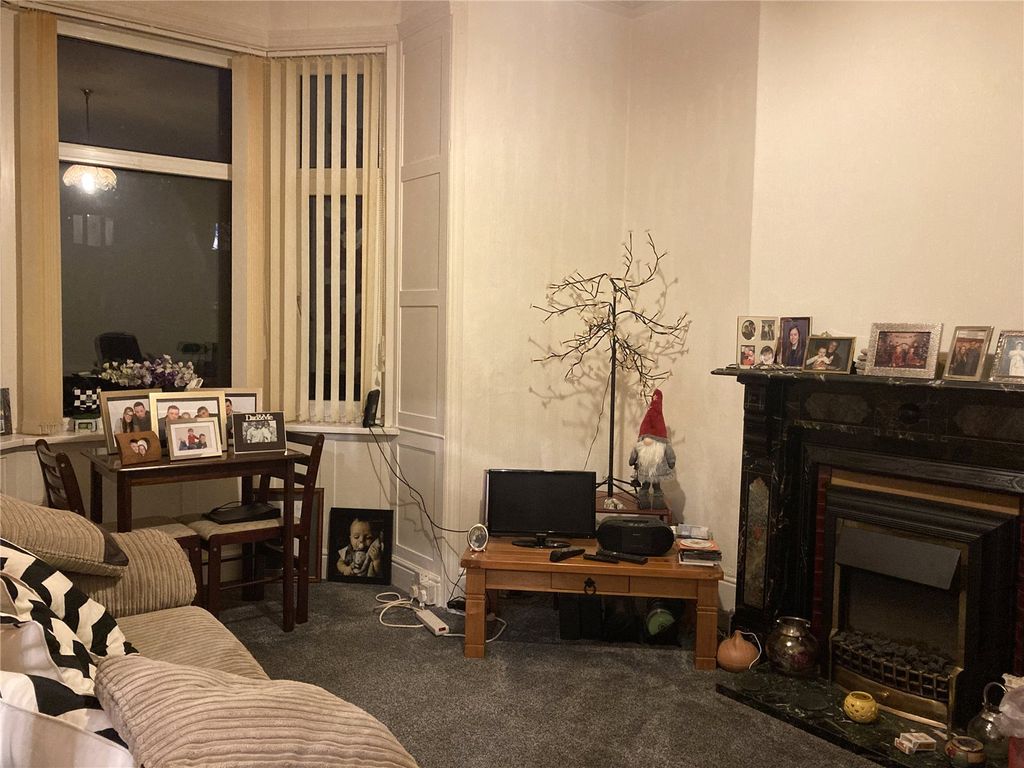 Property photo 2 of 11 Picture No. 03