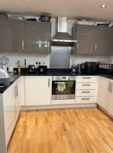 Property photo 3 of 3