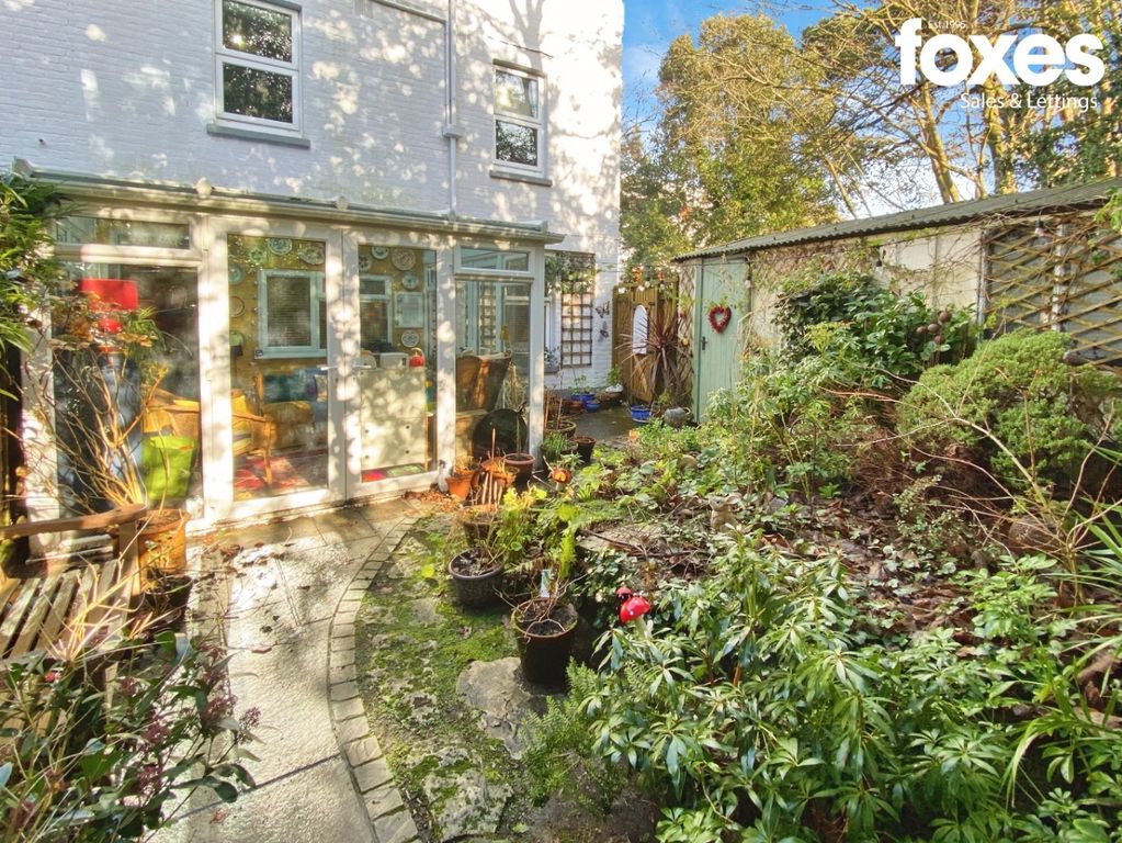 Property photo 1 of 17 3980980