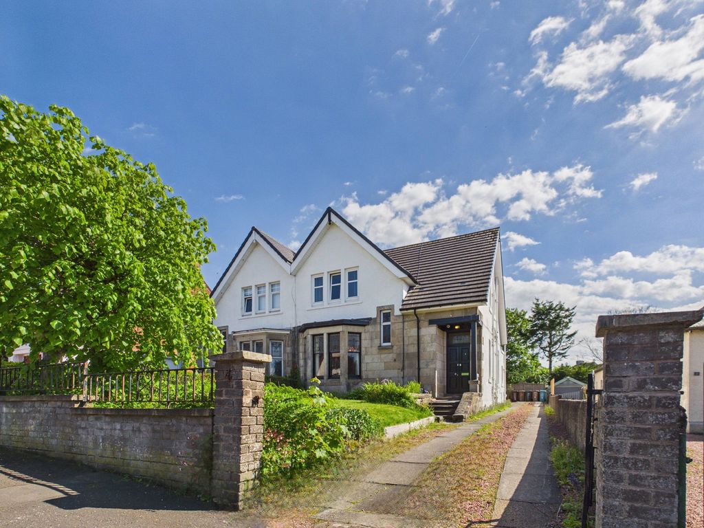 Property photo 1 of 20 Main 4 Coronation Street