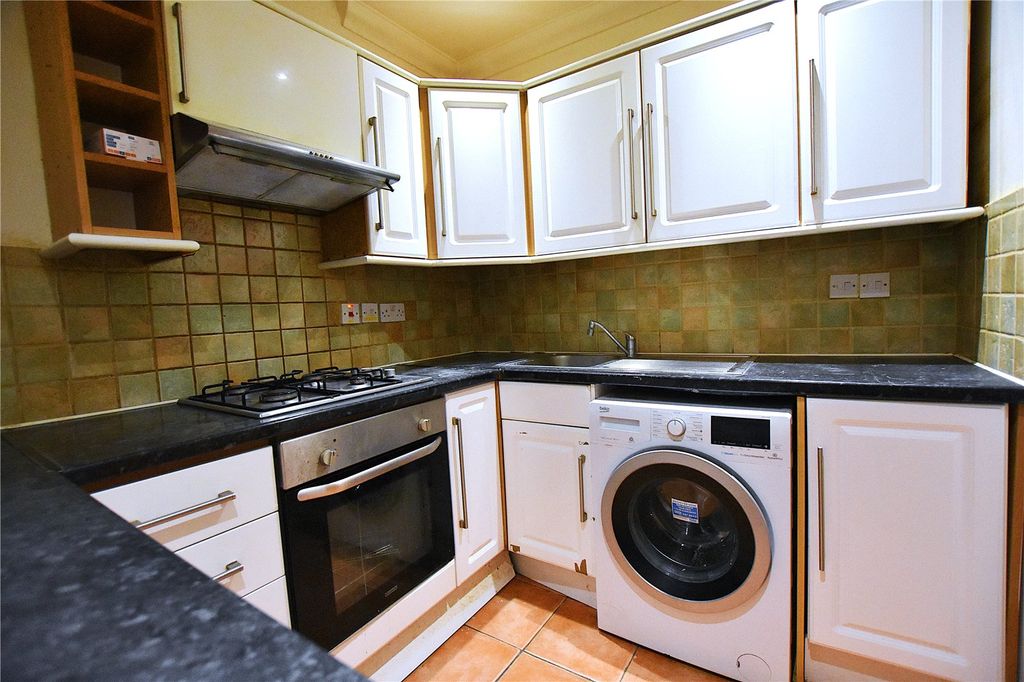 Property photo 3 of 17 Picture No. 13