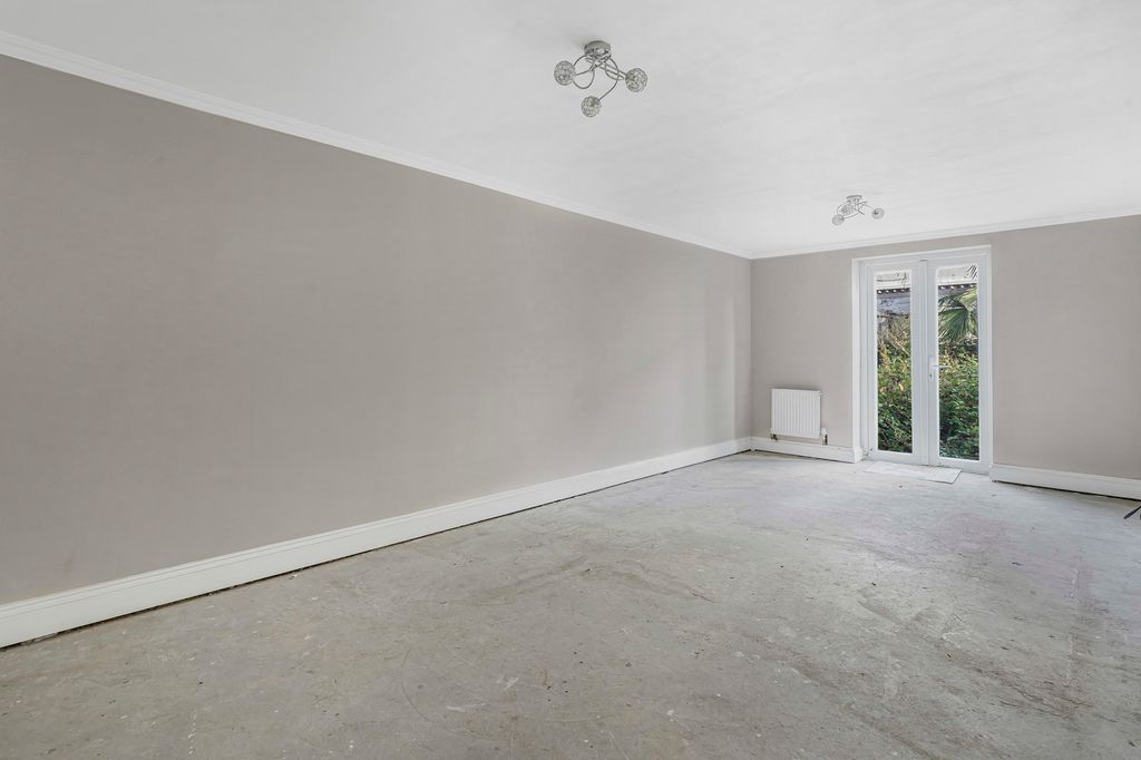 Property photo 2 of 15 Reception Room