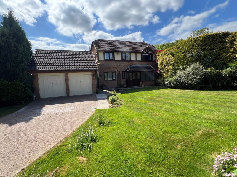 Property photo 1 of 21 External