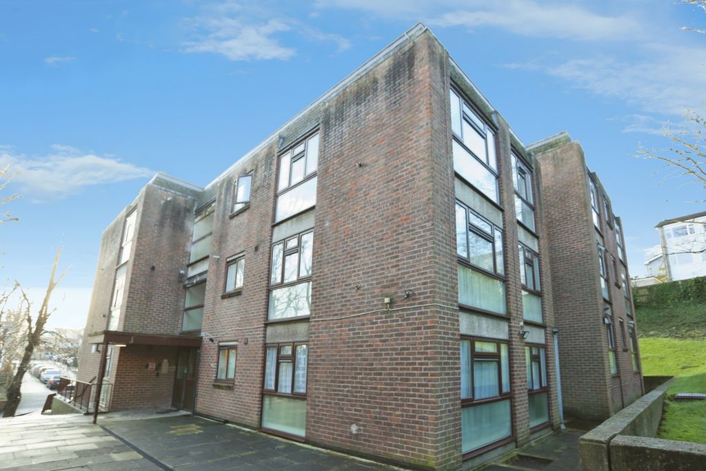 Property photo 2 of 40 Pbox-Img.Jpg