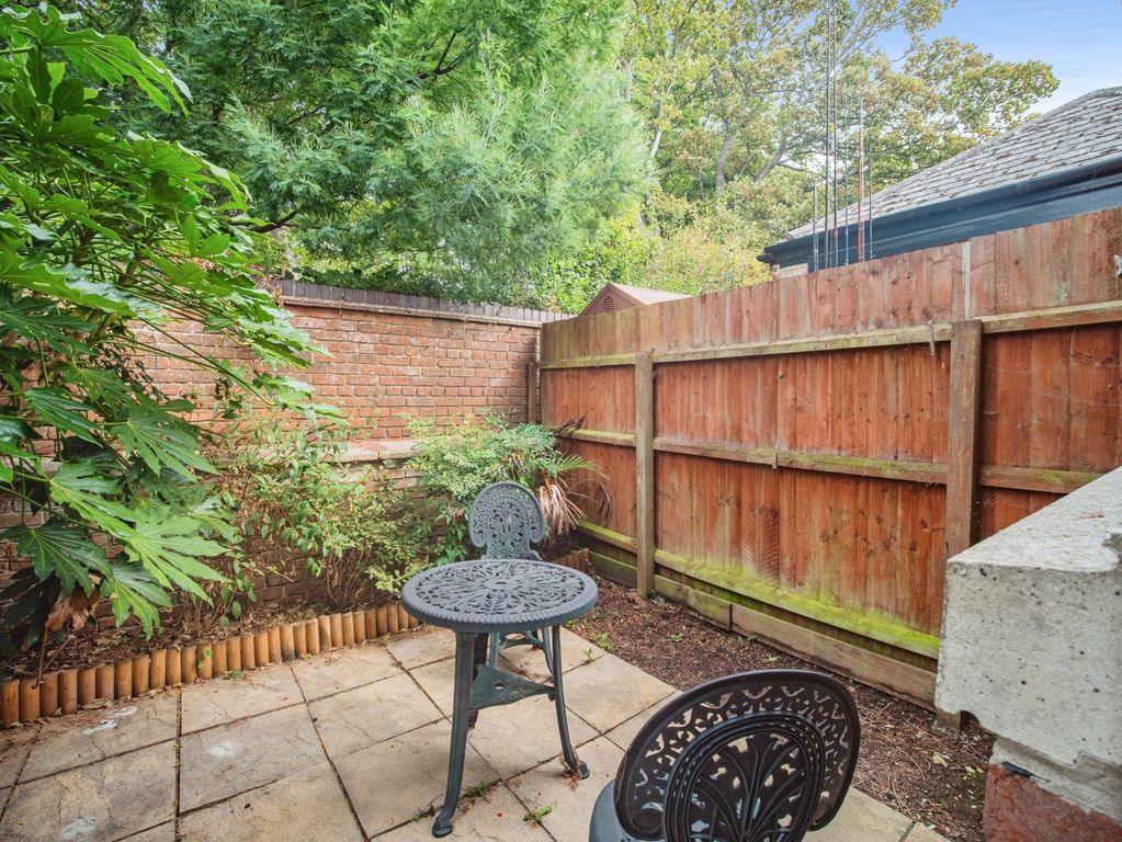 Property photo 2 of 13 Pbox-Img.Jpg