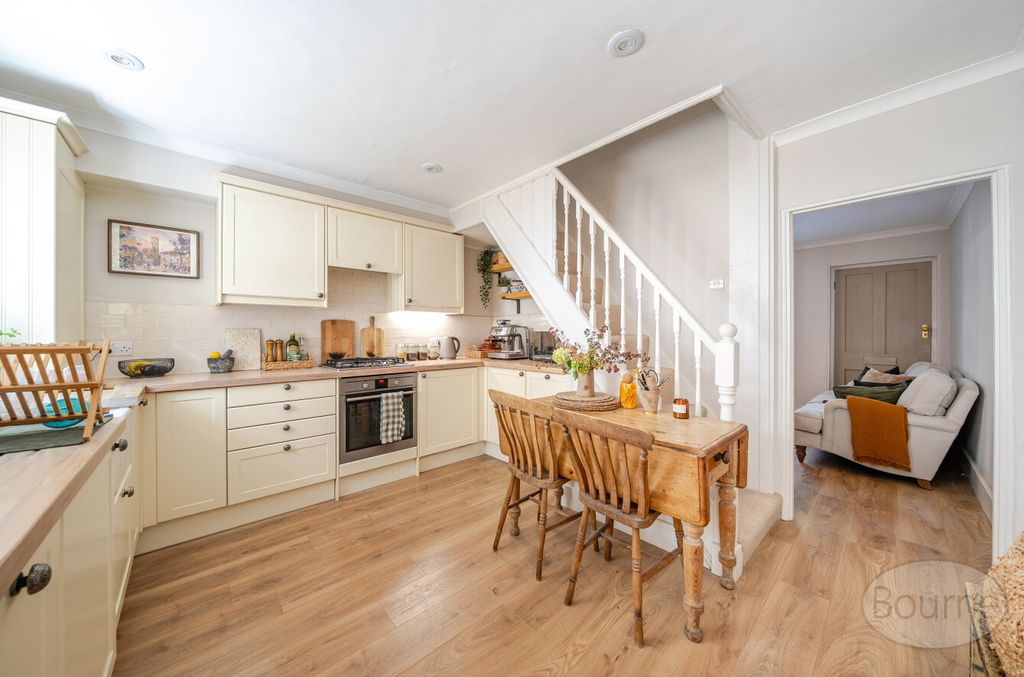 Property photo 3 of 21 24c4Cec7-A4dc-43E...