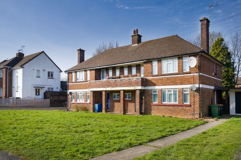 Property photo 1 of 9
