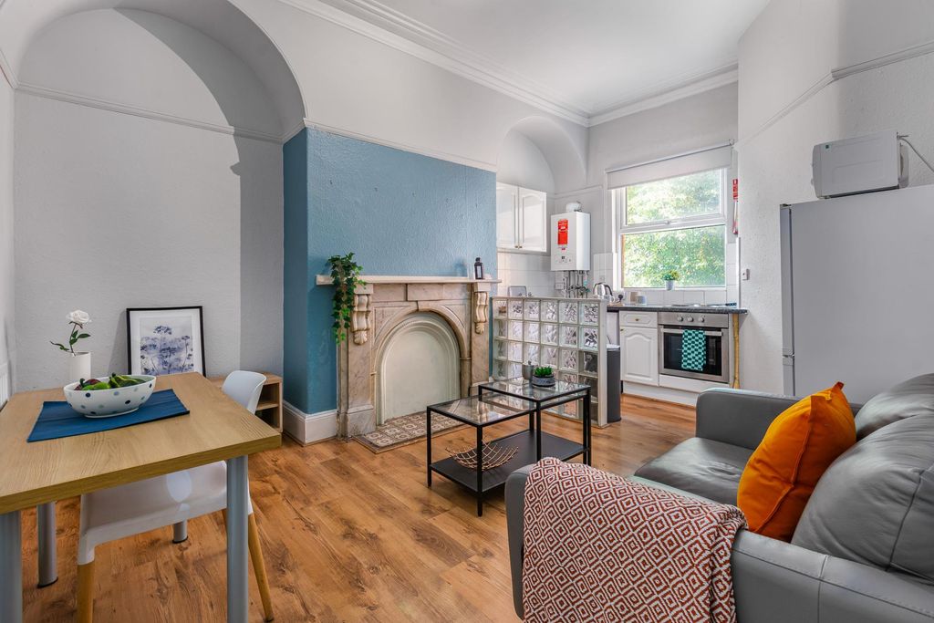 Property photo 1 of 8 Property Photo