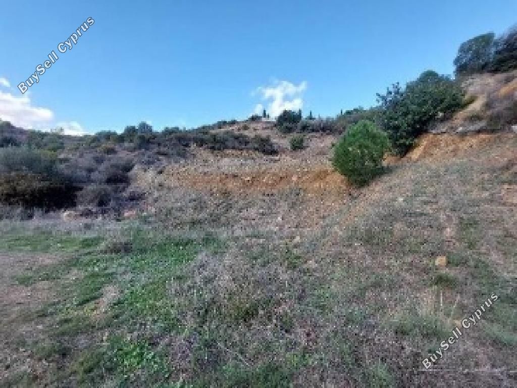 Property photo 1 of 2