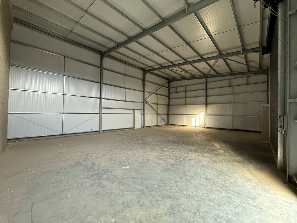 Property photo 3 of 9 Picture No. 04