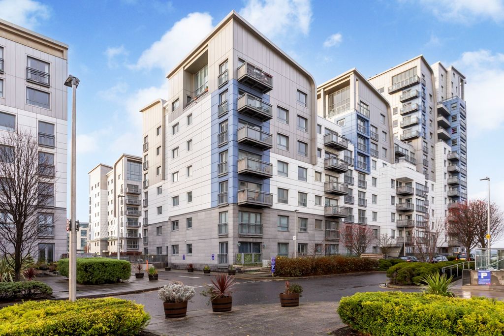 Property photo 1 of 22 4733080