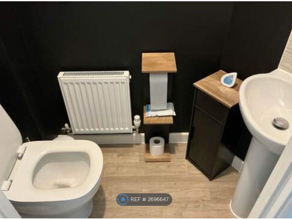 Property photo 3 of 26