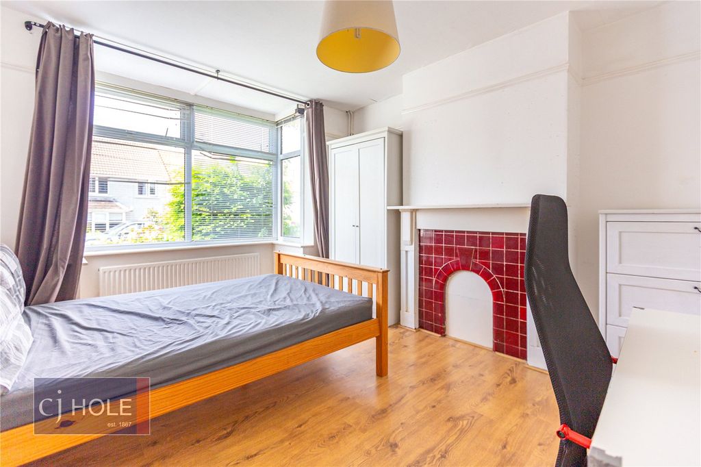 Property photo 1 of 15 Picture No. 17