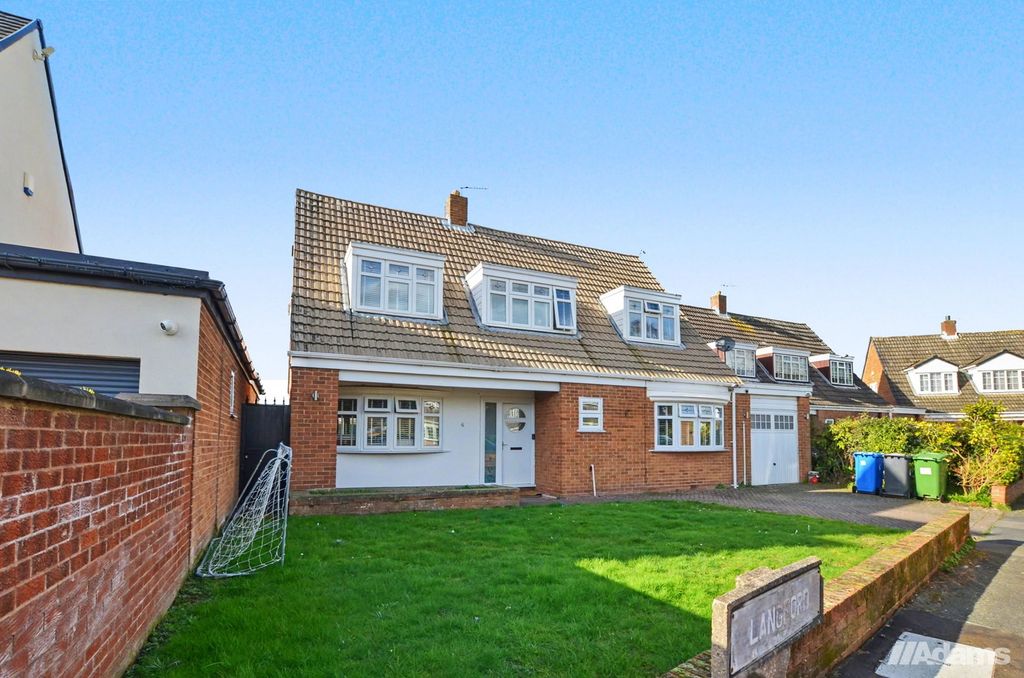 Property photo 1 of 31
