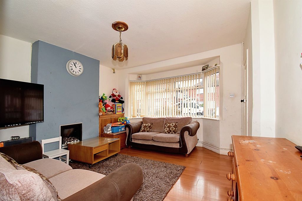 Property photo 2 of 15