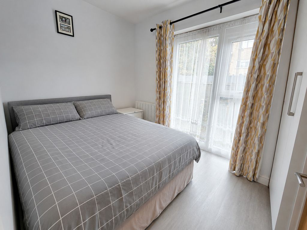 Property photo 1 of 3