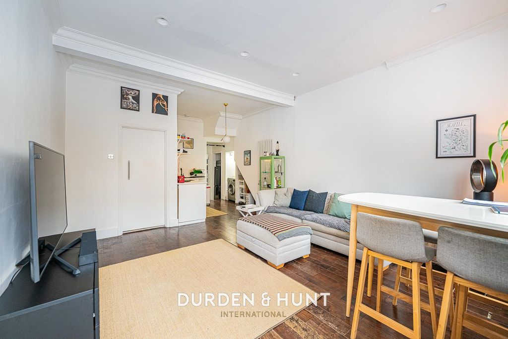Property photo 3 of 12 Nightingale-11.Jpg