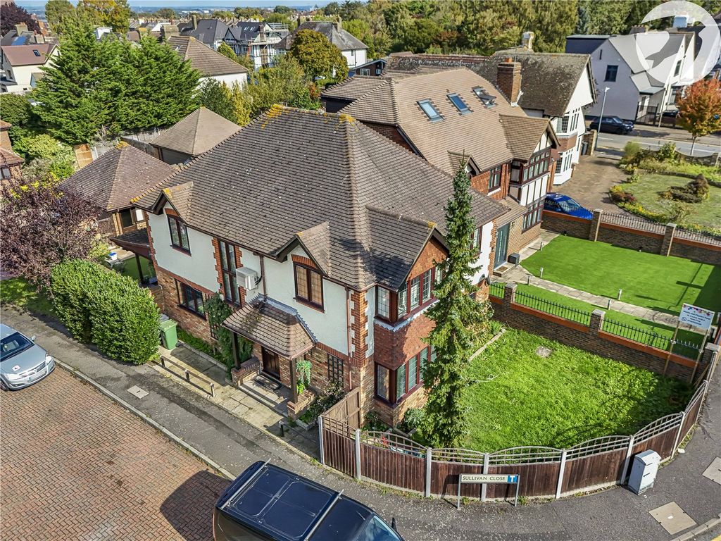 Property photo 1 of 46 Front Elevation