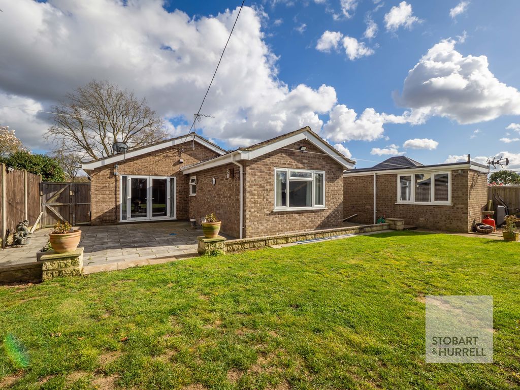 Property photo 3 of 18 Rear