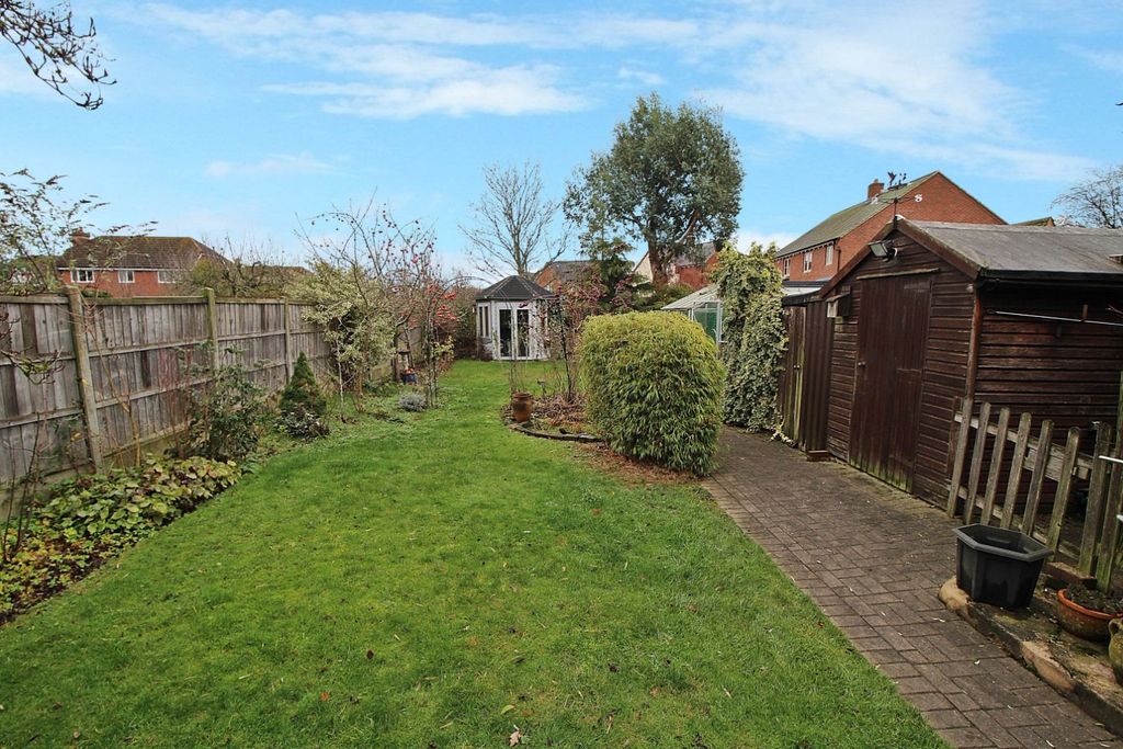 Property photo 2 of 14 4736412