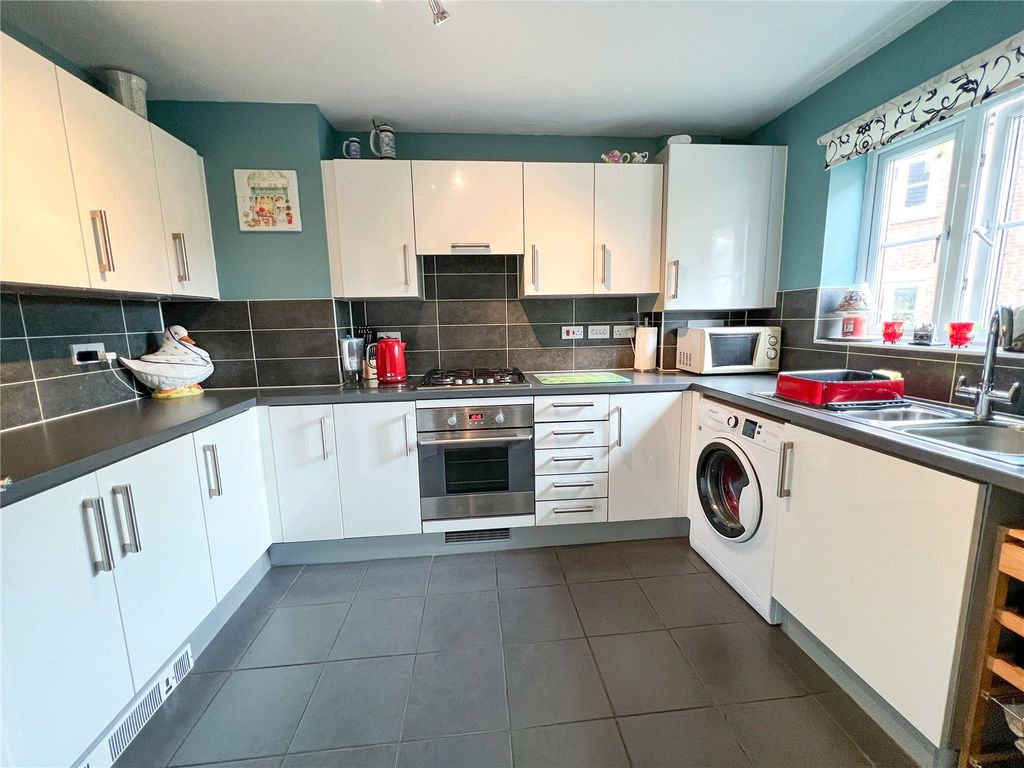Property photo 2 of 13 Picture No. 07