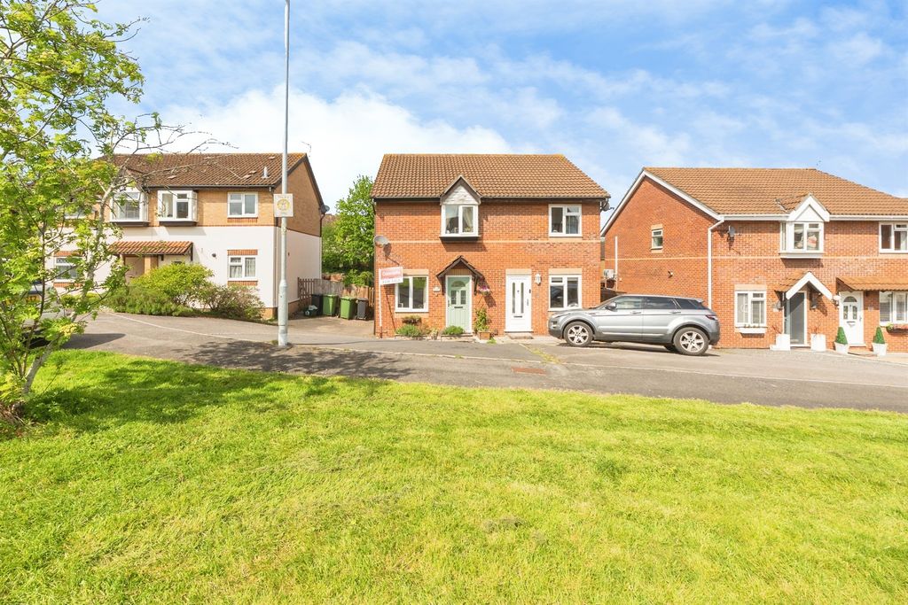 Property photo 1 of 19