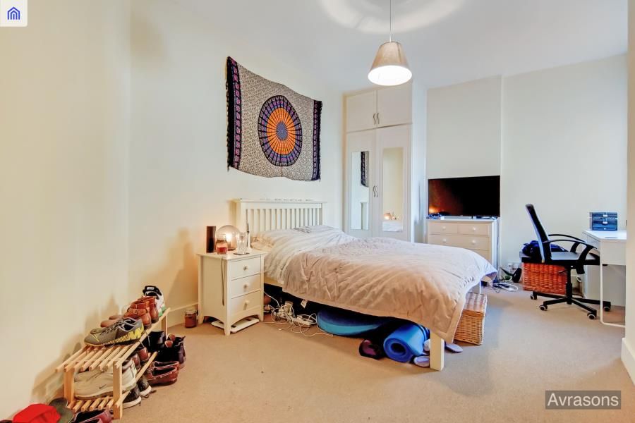 Property photo 3 of 12