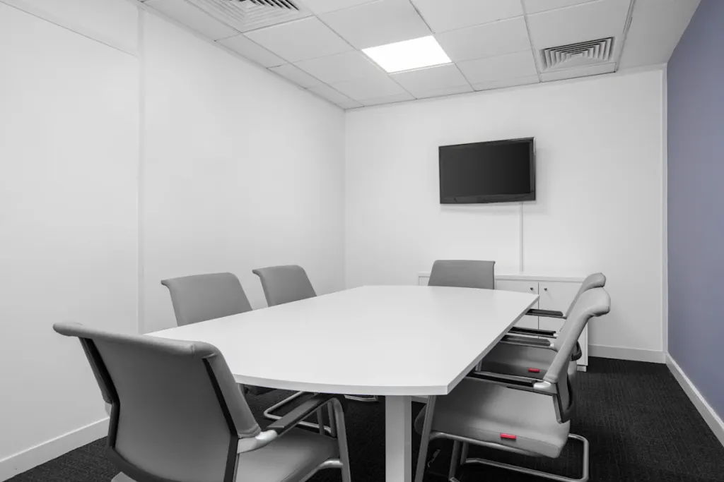 Property photo 3 of 8