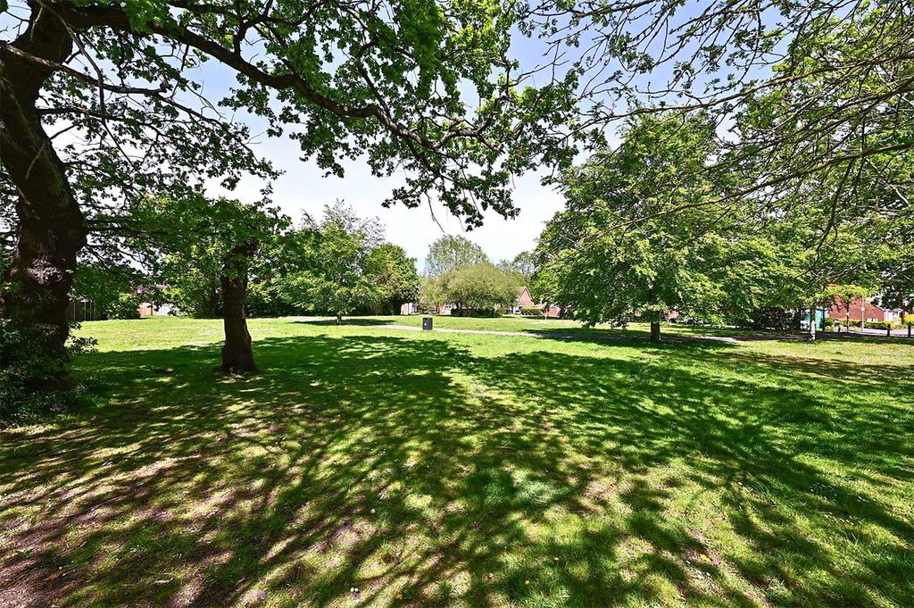 Property photo 3 of 20 Picture No. 05