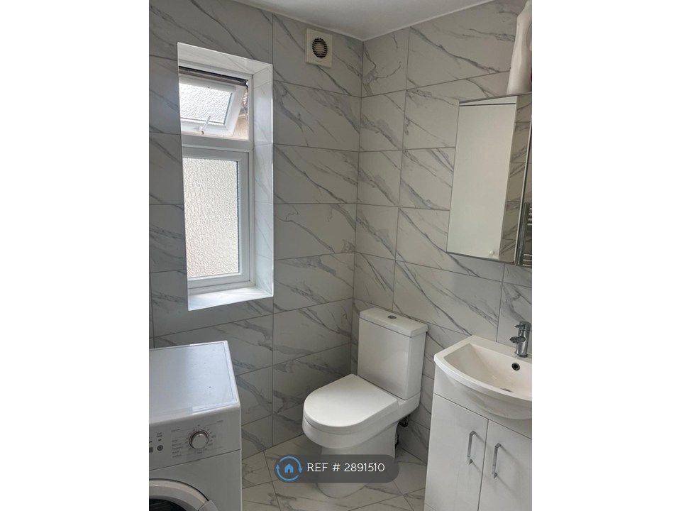 Property photo 2 of 2