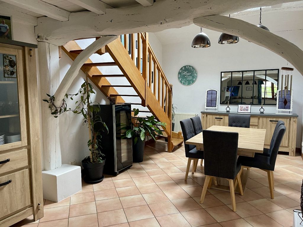 Property photo 3 of 10