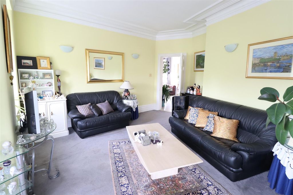 Property photo 3 of 17 Img_0852.Jpg