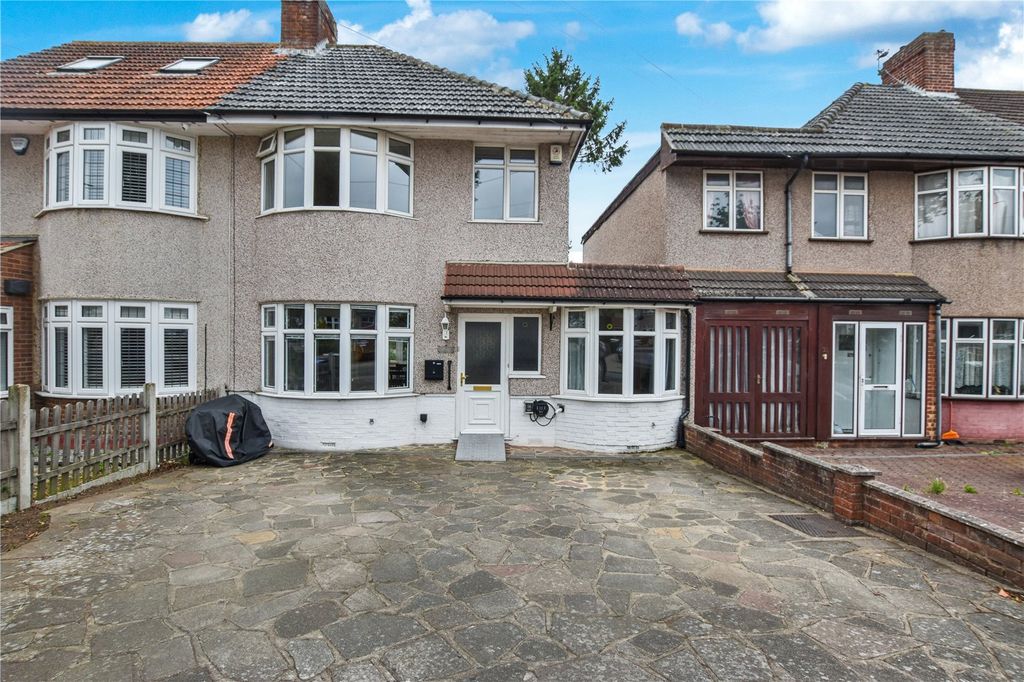 Property photo 1 of 25 Picture No. 21
