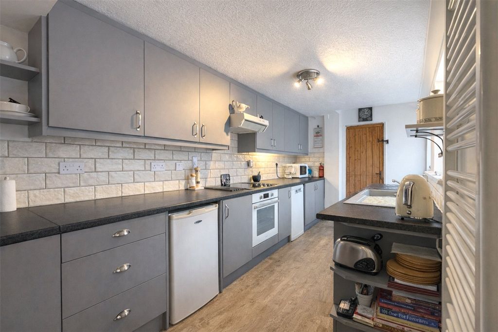 Property photo 3 of 10 Picture No. 22