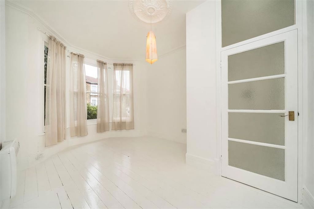 Property photo 2 of 4