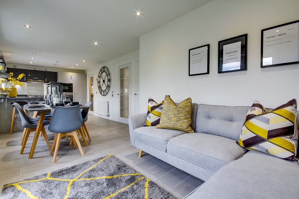 Property photo 1 of 12 Relax Whilst Keeping An Eye On The Children In The Garden